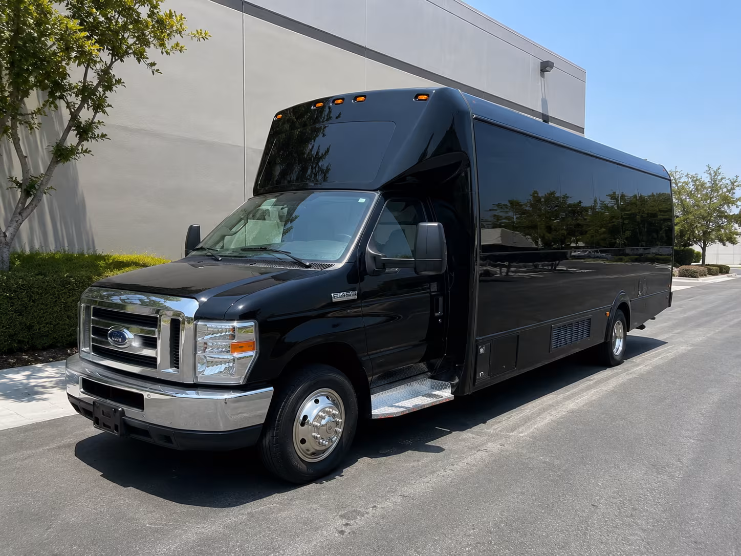 affordable north las vegas prom party bus prices split across your group