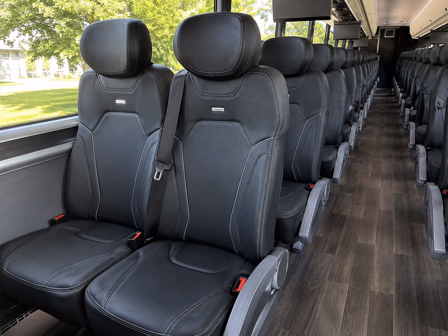 rent a bus for live music and private events around north las vegas